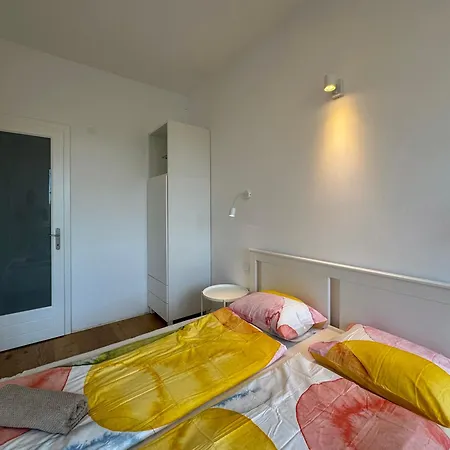 Apartment Brightlyapartment *