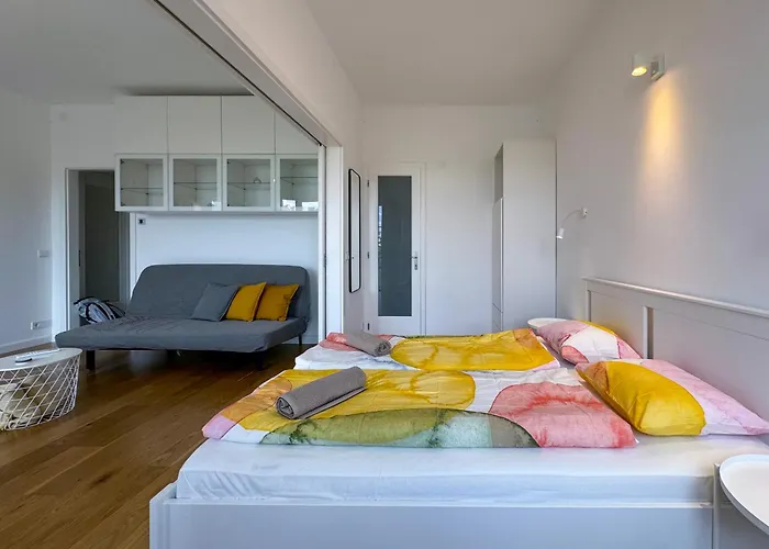 Brightlyapartment * بودابست